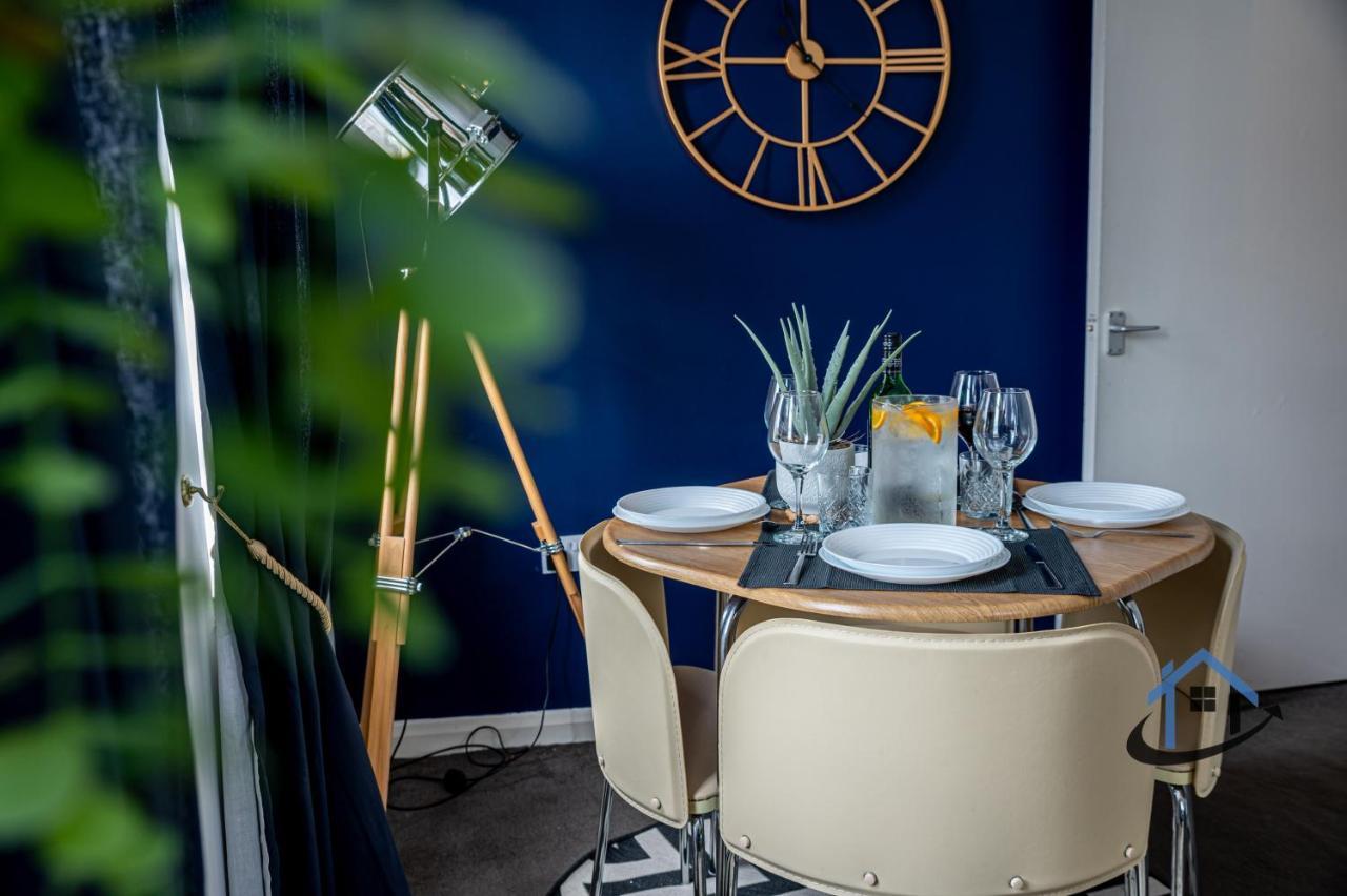 Flat 5, Super King Bed, Free Parking, Workspace, Free Wi-Fi Nottingham Buitenkant foto